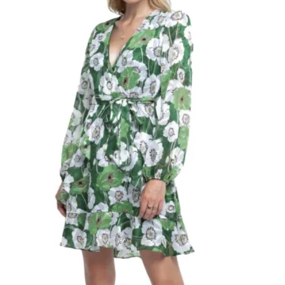 NWT ASTR The Label ruffle front dress green mini long sleeve floral flowy medium
